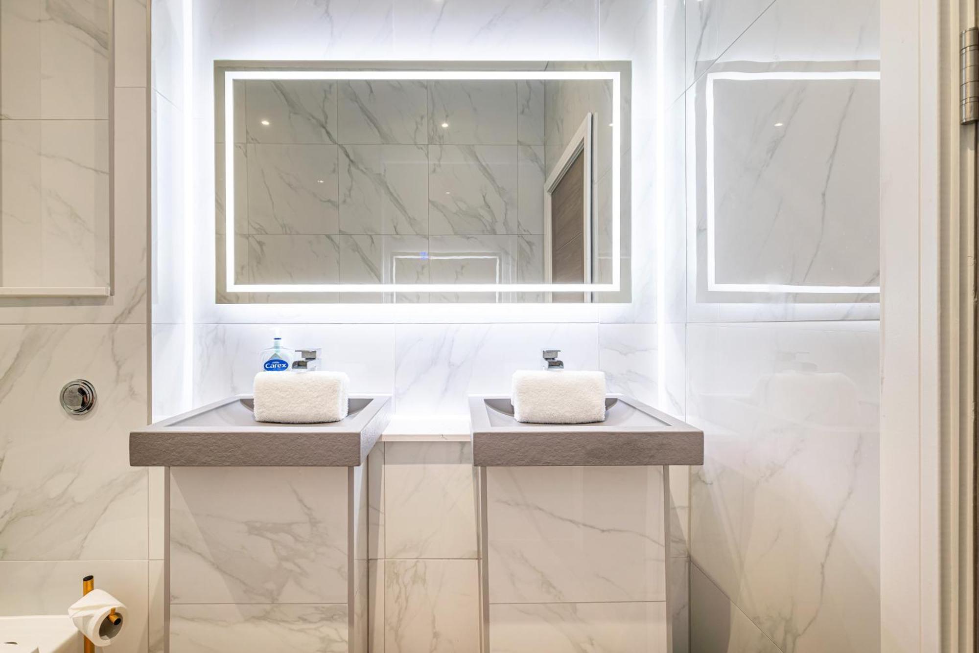 Epic Penthouse Collection Apartment Liverpool Phòng bức ảnh